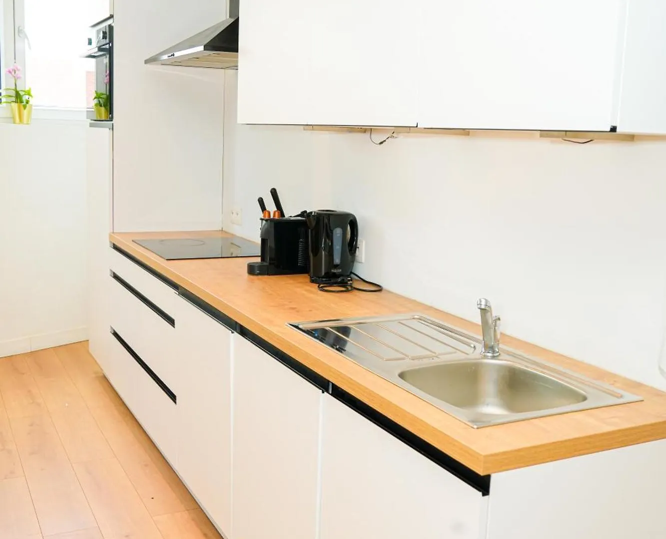 Stylish 1Br & 1Lr Apt, 15 Min Walk To City Center Γάνδη Διαμέρισμα
